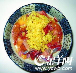 编 号: 2208355
摄影作者:
文件名:yzblyc8354.jpg
文件大小:K
高 X 宽:287 X 300
说明:yzblyc8354.jpg
