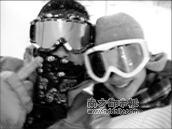 陈小春为艳照三度暴跳 对绯闻女友不置可否(图)