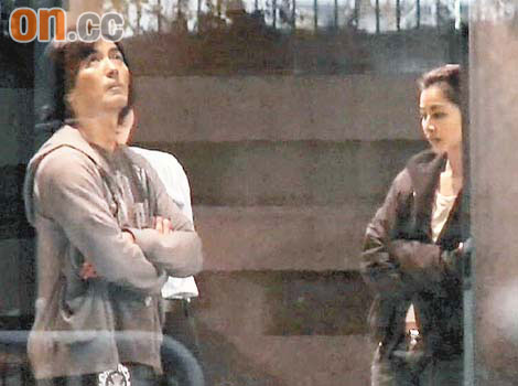 郑伊健搬出与梁咏琪旧宅 购千万新房取悦蒙嘉慧