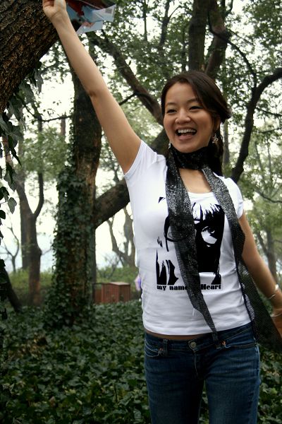 阿雅古装扮相显中国风 可爱女人散发知性美(图)