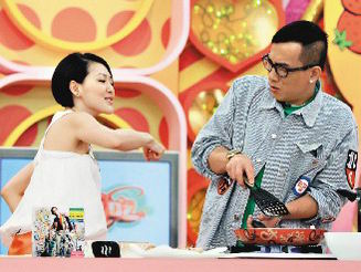 陈小春被小S逼供称想跟应采儿结婚生子(附图)