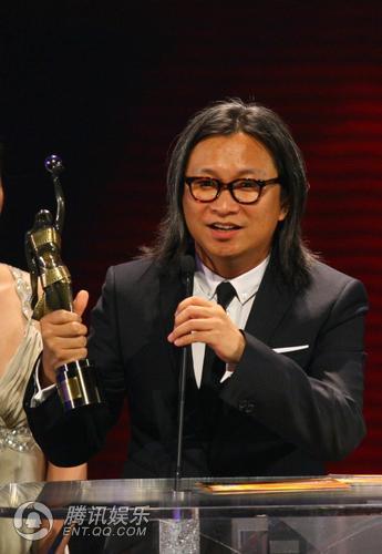 图文:陈可辛凭借《投名状》 获得最佳导演奖