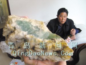 平度山头现唱歌响石 造型各异一摇就作响(图)