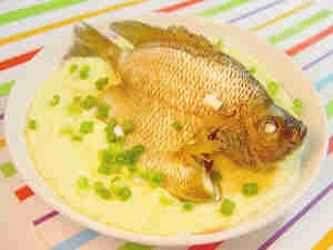 太阳鱼蒸蛋