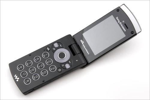 触控音乐王者索尼爱立信W980真机品鉴