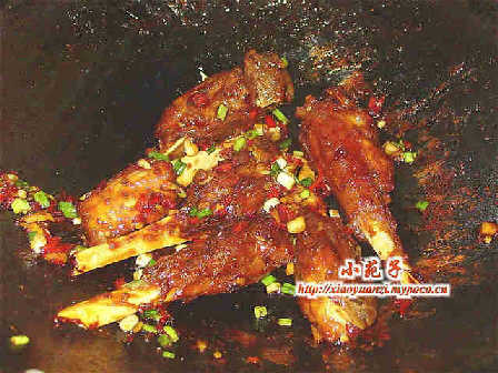 两湖名菜:孜然寸骨