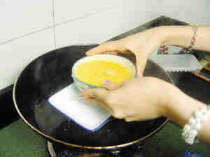日本风味小吃:虾仁茶碗蒸