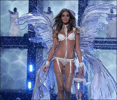 <em>胸罩大小</em>识女人的时代已过去(多图)-时尚,胸罩