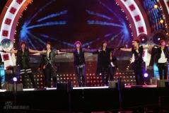 组图:东方神起梦之演唱会抢镜SJ引领组合风暴