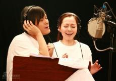 羽泉张靓颖等录制赈灾歌曲《因为有你》(组图)