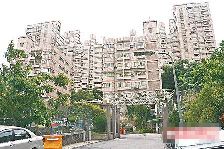 杨丞琳住千万豪宅旧爱邱泽昔日偶像今落魄(图)