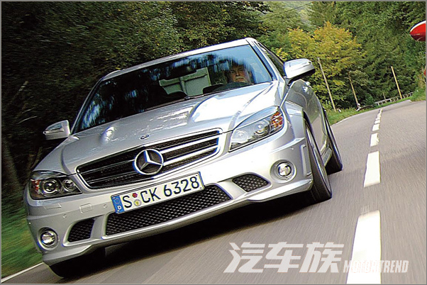 宝马M3 VS奔驰C63 AMG VS奥迪RS4 宝马M3 VS奔驰C63 AMG VS奥迪RS4