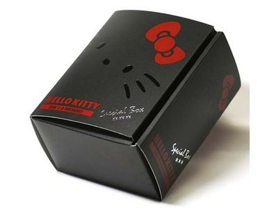 精美Hello Kitty主题 U 盘 限量发售 精美Hello Kitty主题 U 盘 限量发售