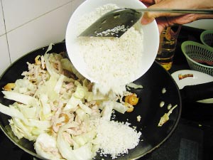 点击图片进入下一页