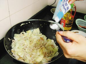 点击图片进入下一页