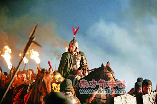《赤壁》金戈铁马烧钱还是烧智慧?