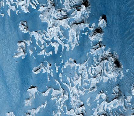美国探测器拍下火星八大照片(组图)
