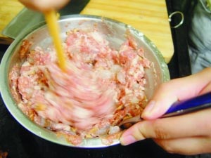 点击图片进入下一页