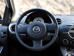 当坚盾遇到利矛 新威驰对比Mazda2劲翔 汽车之家