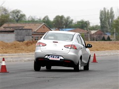 当坚盾遇到利矛 新威驰对比Mazda2劲翔 汽车之家