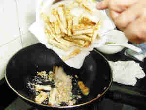 惹味咸鱼茄子煲
