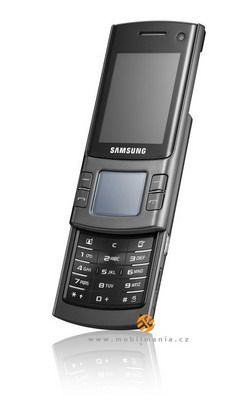 双屏触控三星320万像素滑盖S7330发布
