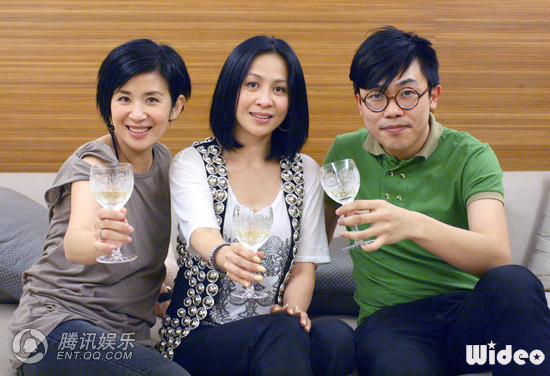 刘嘉玲曝婚礼细节 梁朝伟新婚夜鼾声如雷(图)