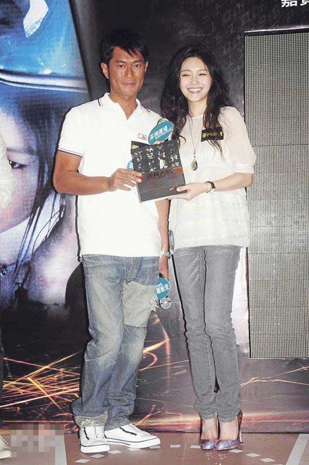 大S三度亲睹婴儿出世 自爆不敢生孩子(图)-大s