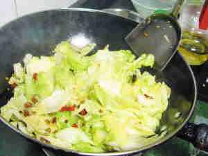 麻辣手撕圆白菜