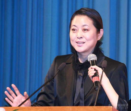 张国立倪萍力挺中低成本电影期待杀出黑马(图)