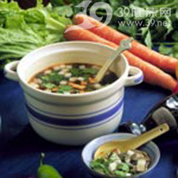 秋季滋阴 首选药膳