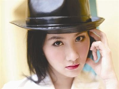 王晶新片开拍玩煽情 孟瑶解冻出演女一号(图)-