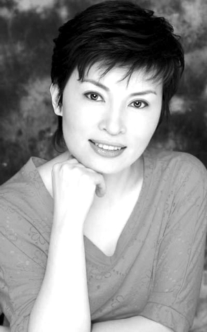 央视主播李瑞英成名经历曝光 儿时理想当售货员