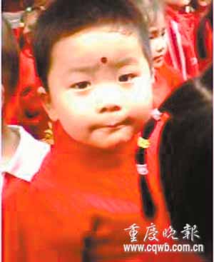 北川母亲网上看到儿子照片 辗转重庆寻子(图)