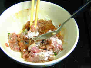香煎鲮鱼饼