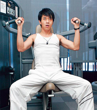 光良债务纠纷闹上法庭 遭威胁曝其不可告人秘