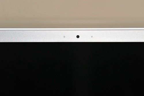 全球最薄 苹果新MacBook Air本真机曝光 全球最薄 苹果新MacBook Air本真机曝光