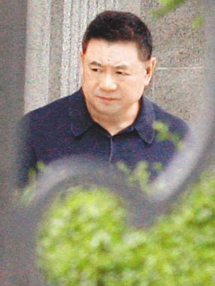 刘銮雄停吕丽君信用卡女方无奈回娘家(图)