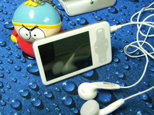 最低499元 4GB大容主流MP3轻松搞定 最低499元 4GB大容主流MP3轻松搞定