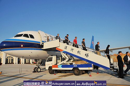 南航多少人口_南航空姐