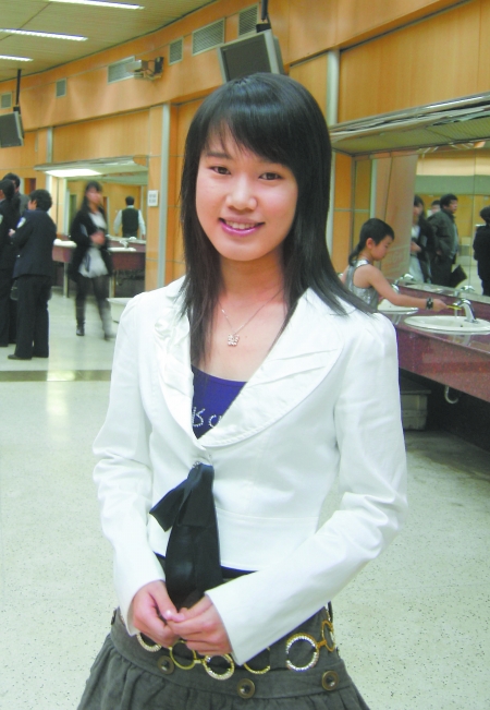 英语演讲亚军:我不会做四级阅读题-英语演讲亚