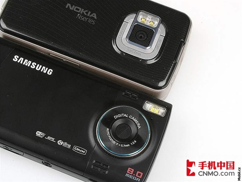 S60双雄对决三星i8510对比诺基亚N97(3)