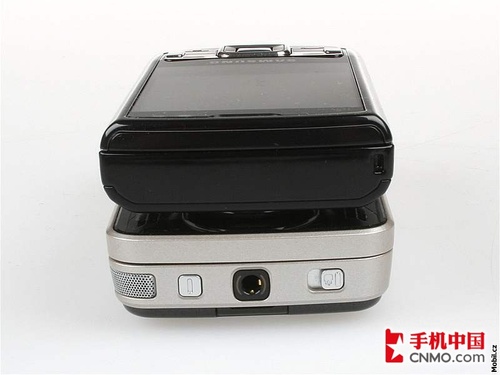 S60双雄对决三星i8510对比诺基亚N97(4)