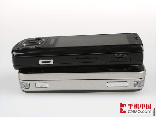 S60双雄对决三星i8510对比诺基亚N97(4)