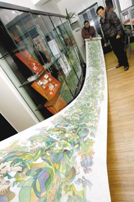 重庆六旬画师欲申请吉尼斯 上千美女一笔成