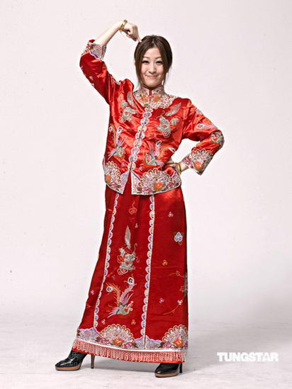梁咏琪陈柏霖大拍结婚照中西结合幸福流淌(图)