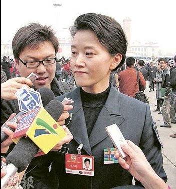 宋祖英称今年“英伦组合”仍演出 不是在国庆