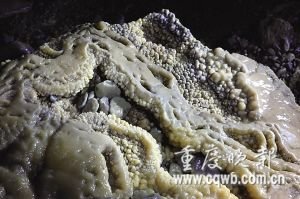 八勇士深入820米地洞探险 极限生存8天(图)