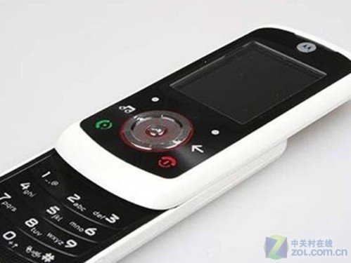 超值音乐滑盖机 摩托罗拉EM325仅售799