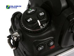 全画单反再降价 尼康D700新价格曝光
